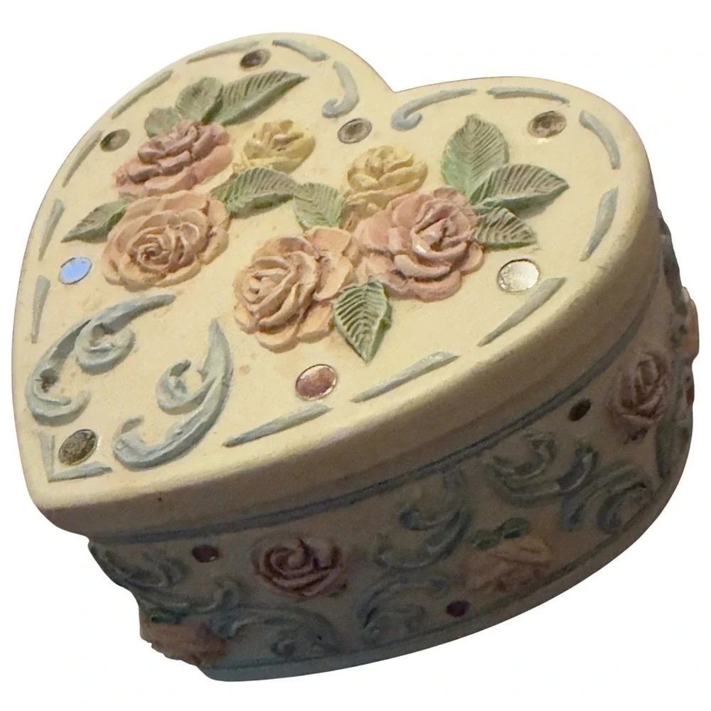 Victorian Keepsake Box Heart Roses Trinket Box Nance Ehlers by Crystallite
